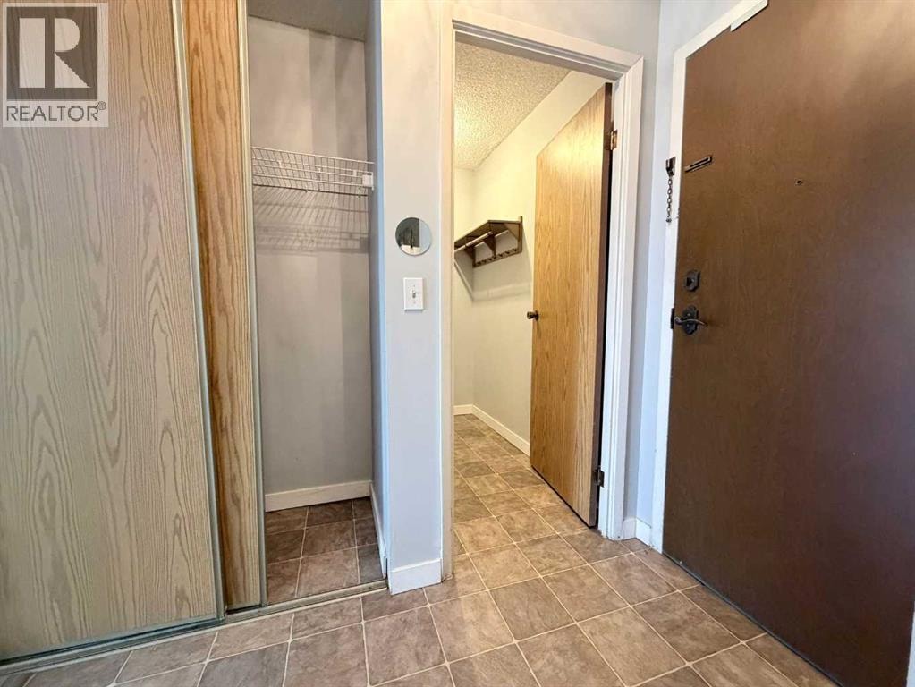 402, 738 3 Avenue SW — photo 14