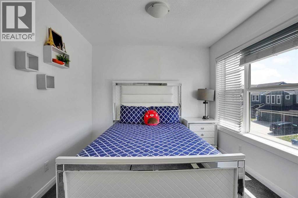 158 Redstone Common NE — photo 34