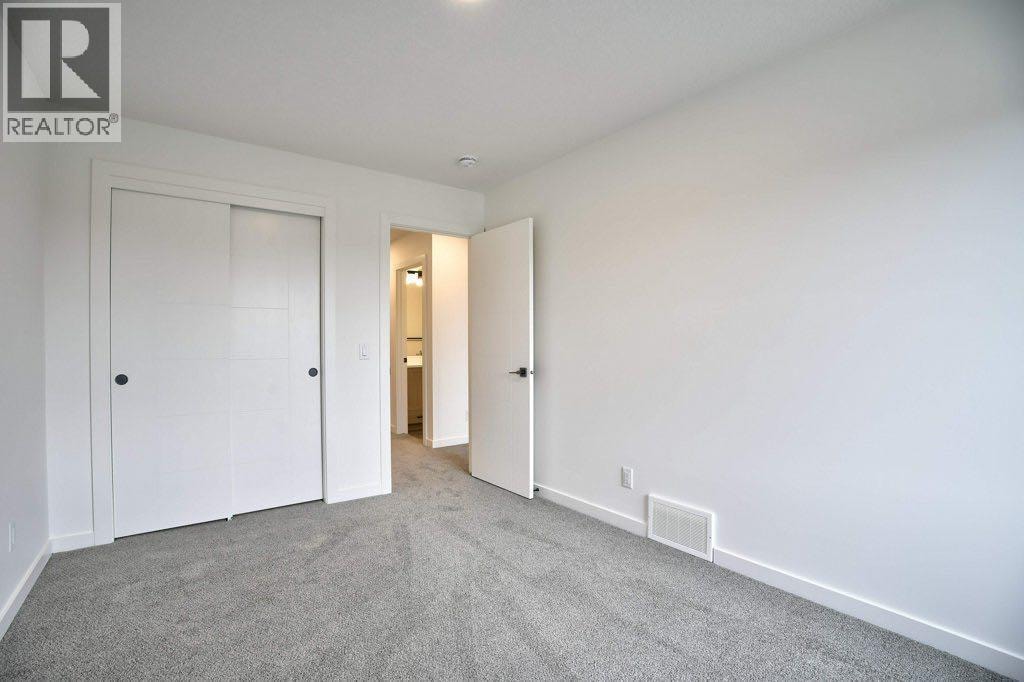 41 Legacy Point Terrace SE — photo 40