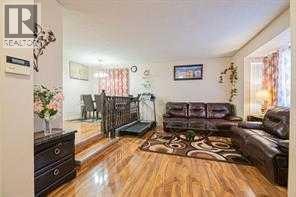 31 Martindale Close NE — photo 3