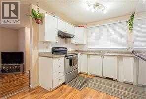 31 Martindale Close NE — photo 8