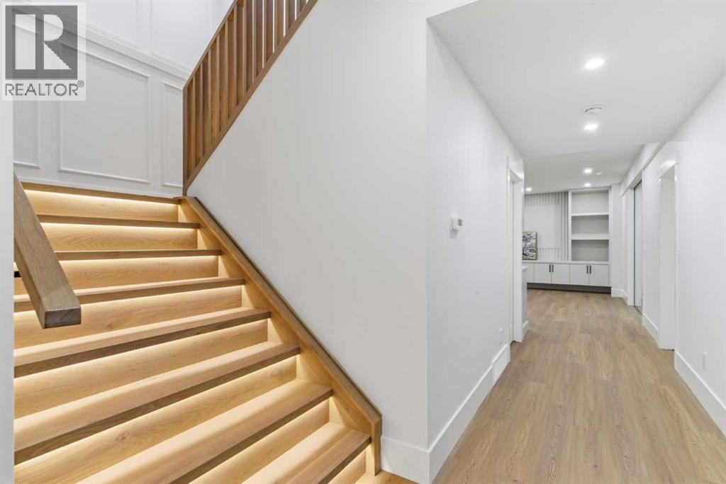 218 19 Avenue NW — photo 39