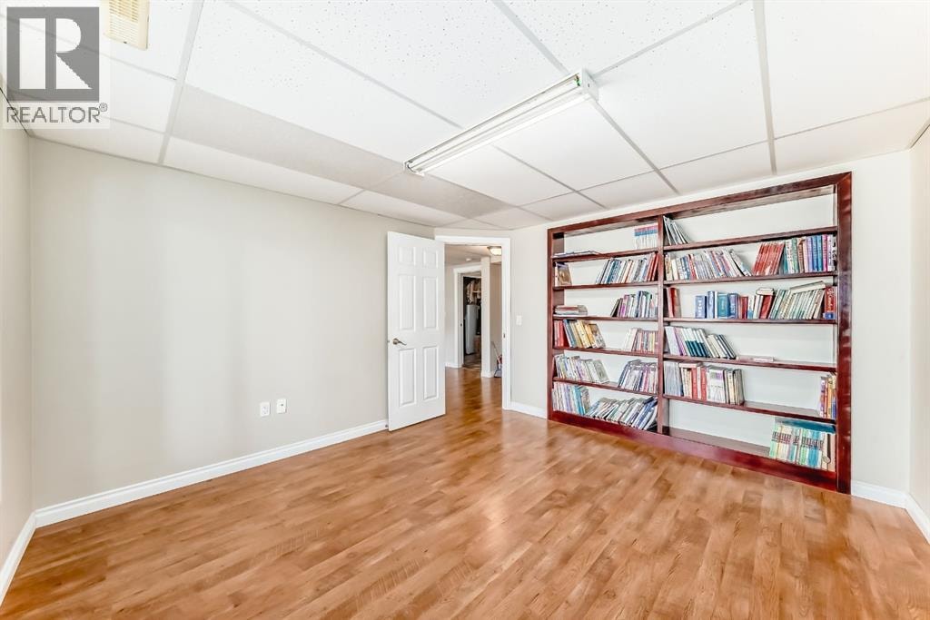 224 springmere Road — photo 40