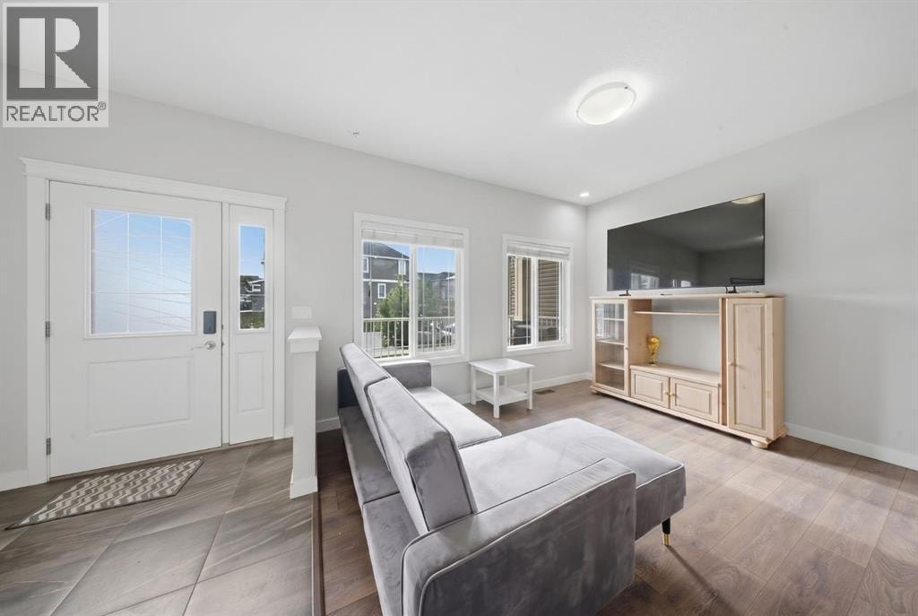 30 Evanscrest Heights NW — photo 3