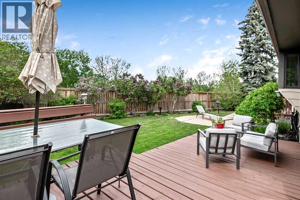 39 Canova Close SW — photo 33