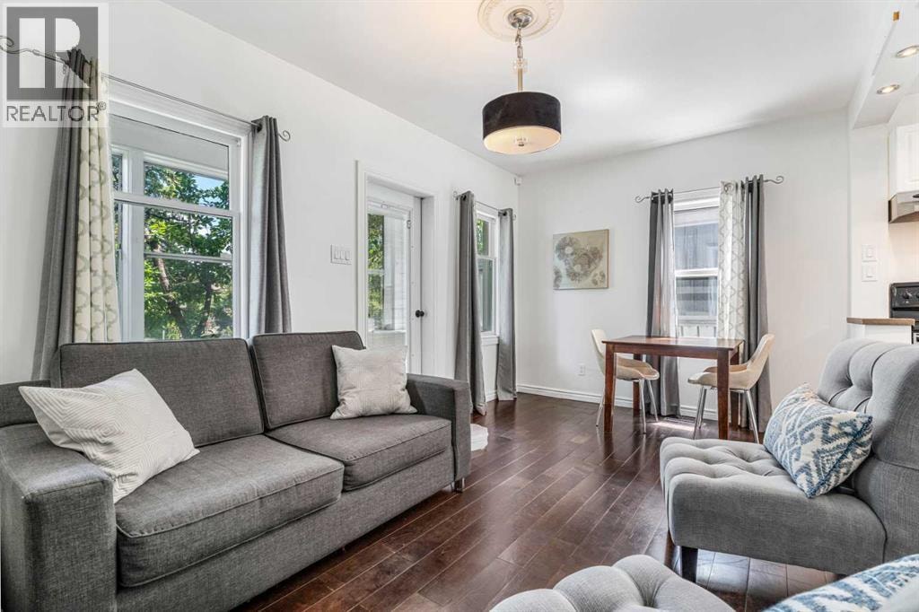 213 7A Street NE — photo 10