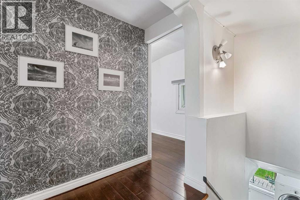 213 7A Street NE — photo 27