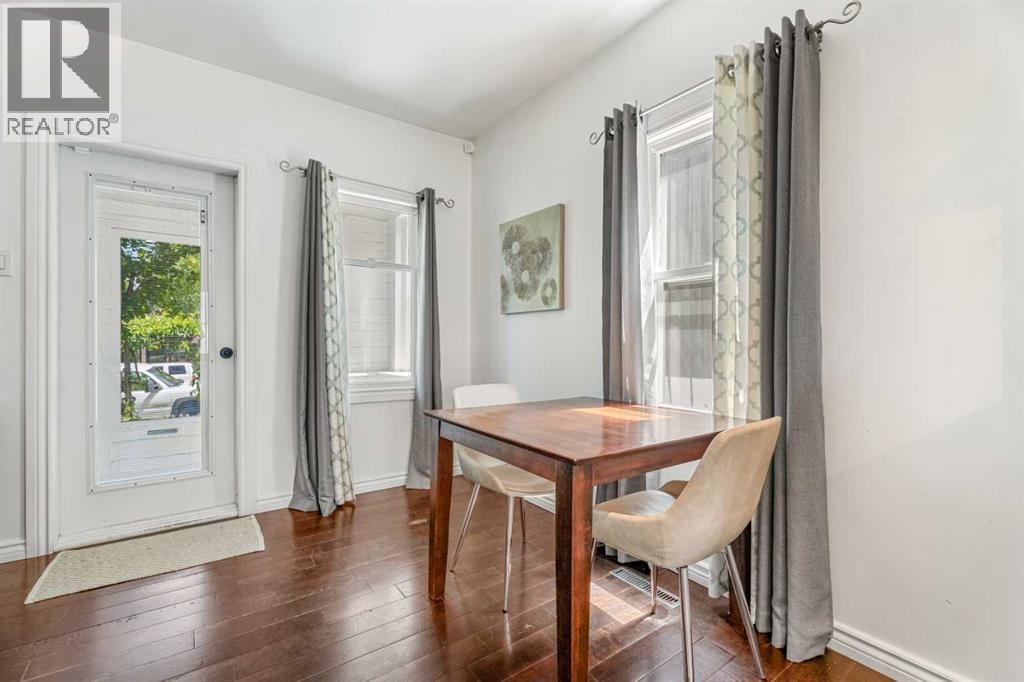 213 7A Street NE — photo 8