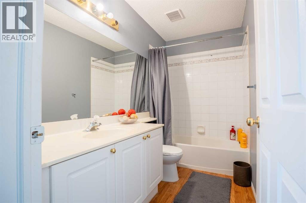 37 Martha's Haven Manor NE — photo 18