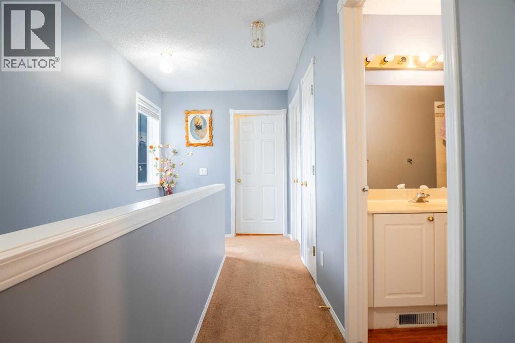 37 Martha's Haven Manor NE — photo 17
