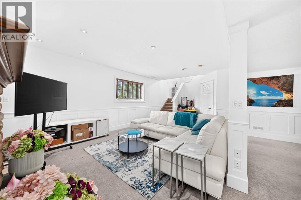 91 Panamount Gardens NW — photo 25
