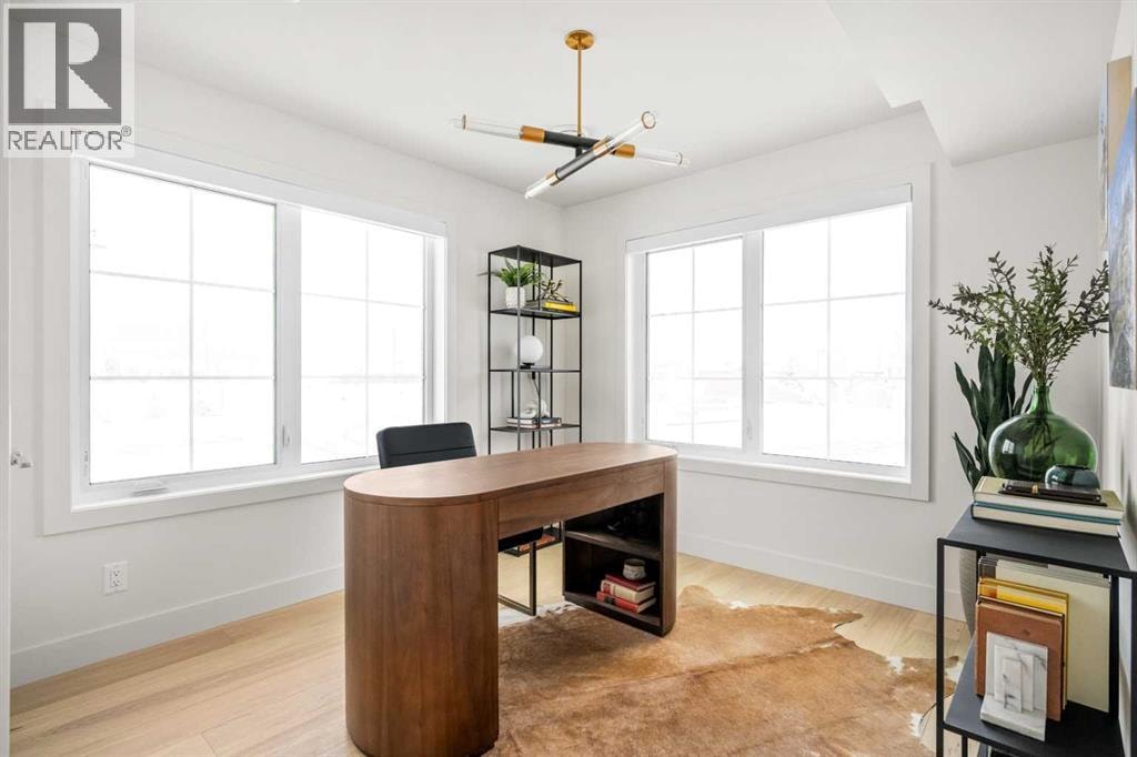44 Greenwich Heath NW — photo 4
