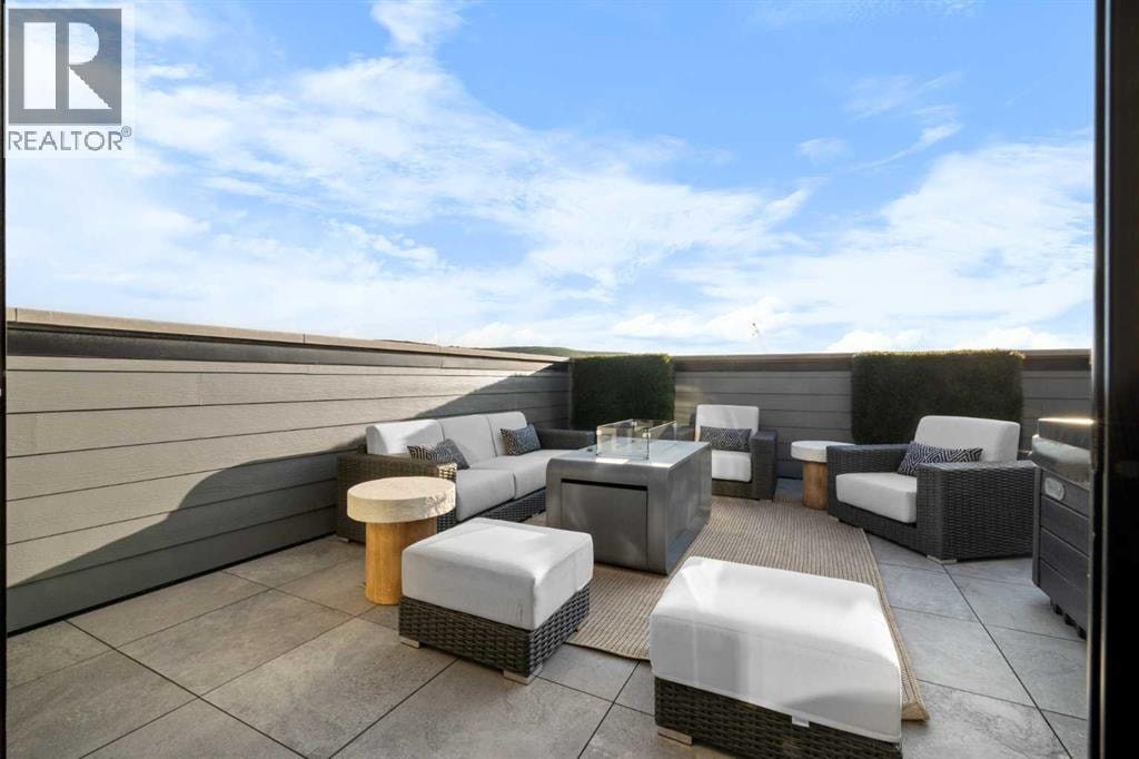 44 Greenwich Heath NW — photo 37