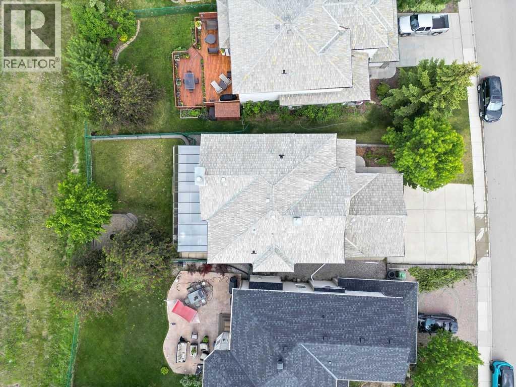 31 Gleneagles Terrace — photo 46