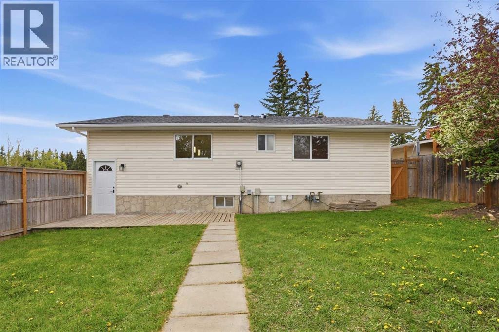 5439 Dalrymple Crescent NW — photo 45