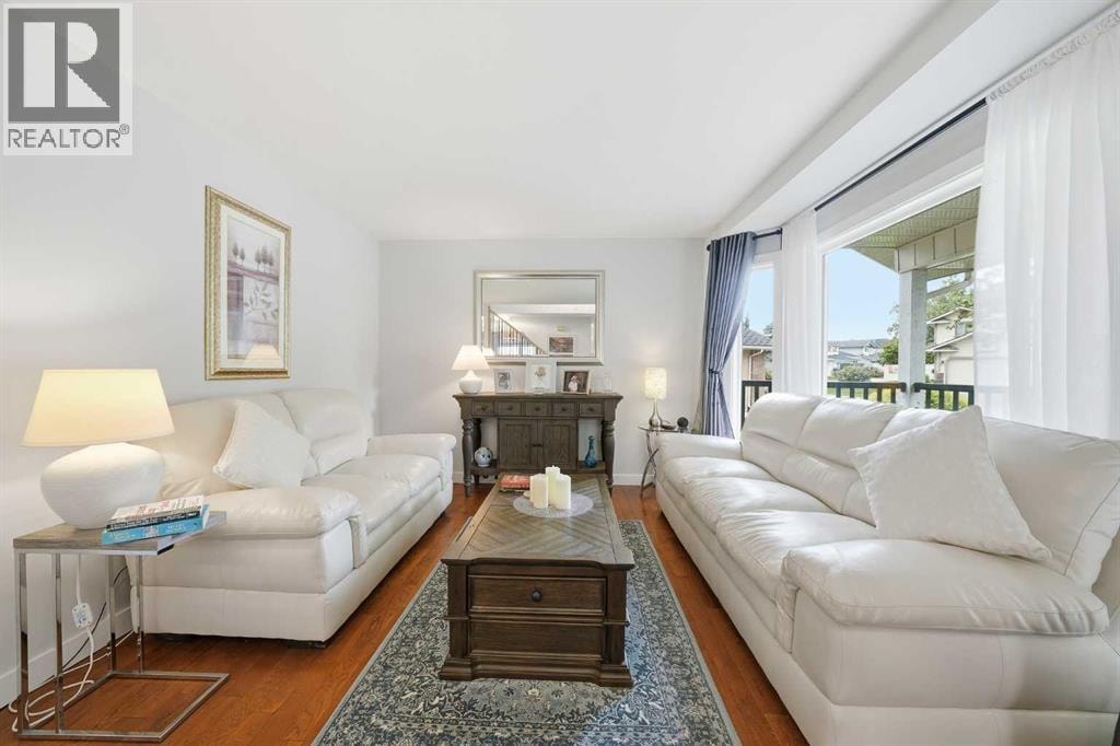 308 Douglasbank Drive SE — photo 9