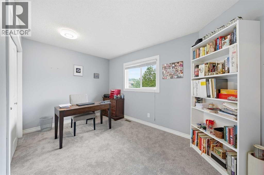 308 Douglasbank Drive SE — photo 37