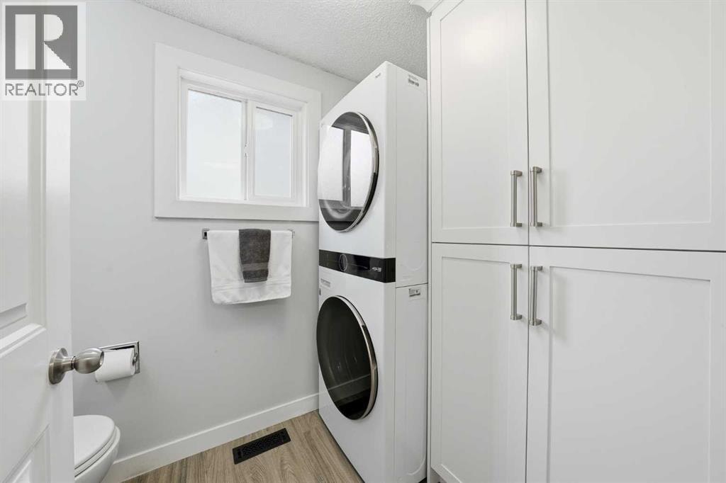 308 Douglasbank Drive SE — photo 21