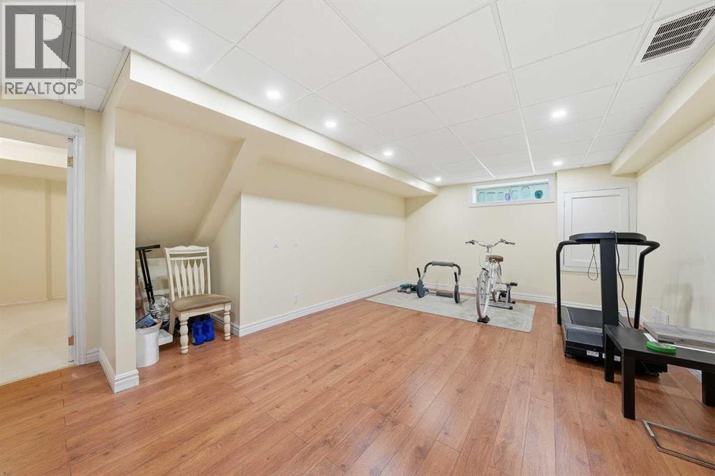 308 Douglasbank Drive SE — photo 42