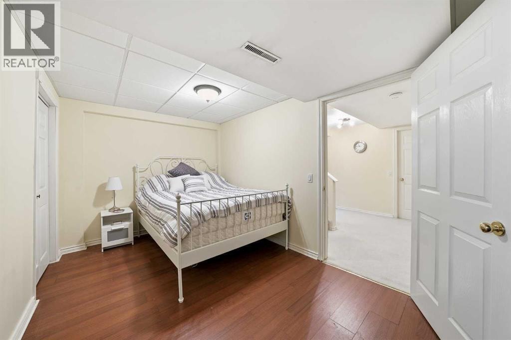 308 Douglasbank Drive SE — photo 44