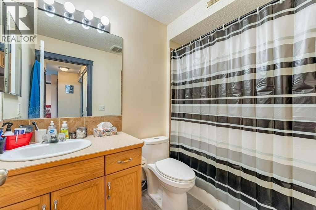 303, 300 Edwards Way NW — photo 19
