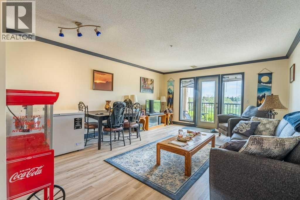 303, 300 Edwards Way NW — photo 6