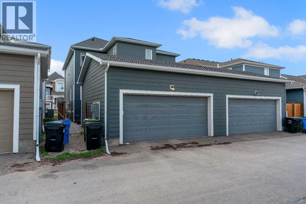 129 Yorkville Manor SW — photo 30