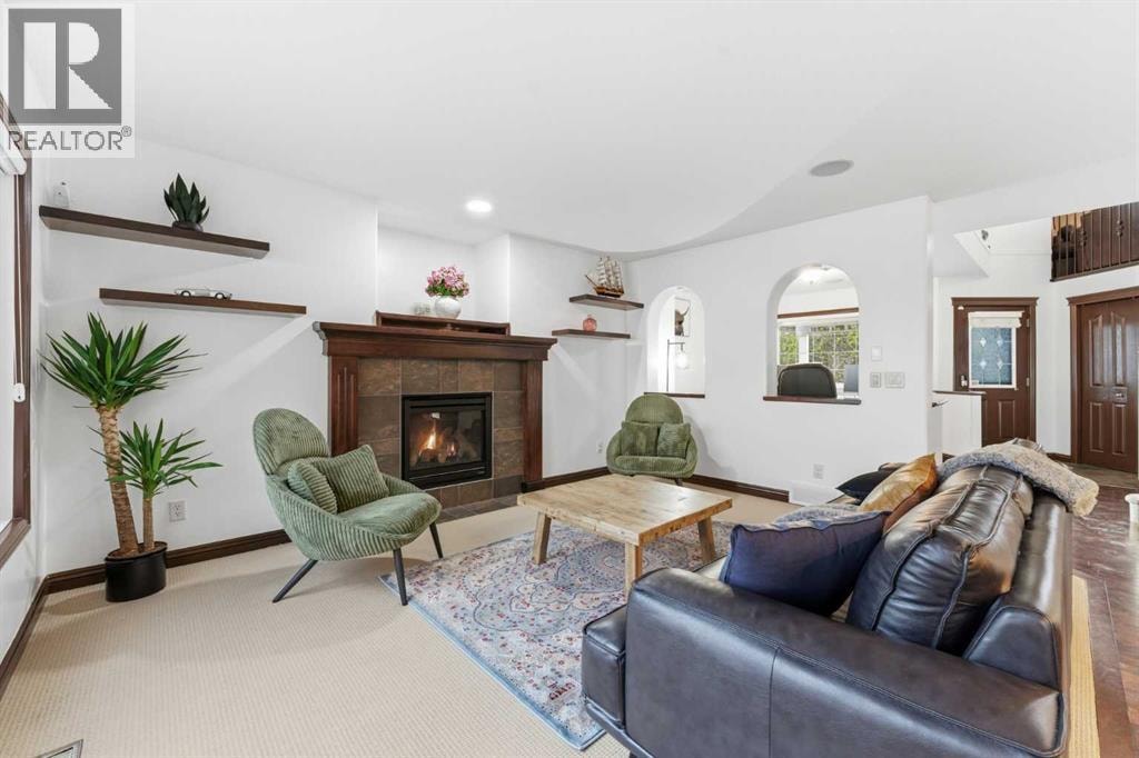 225 Panamount Road — photo 6