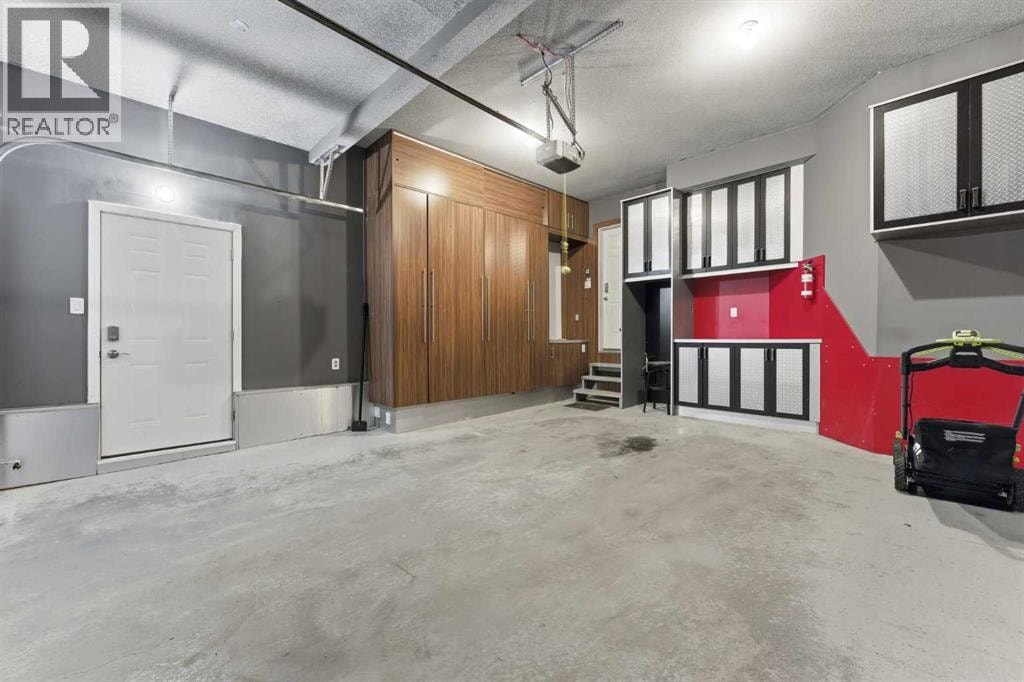 225 Panamount Road — photo 35