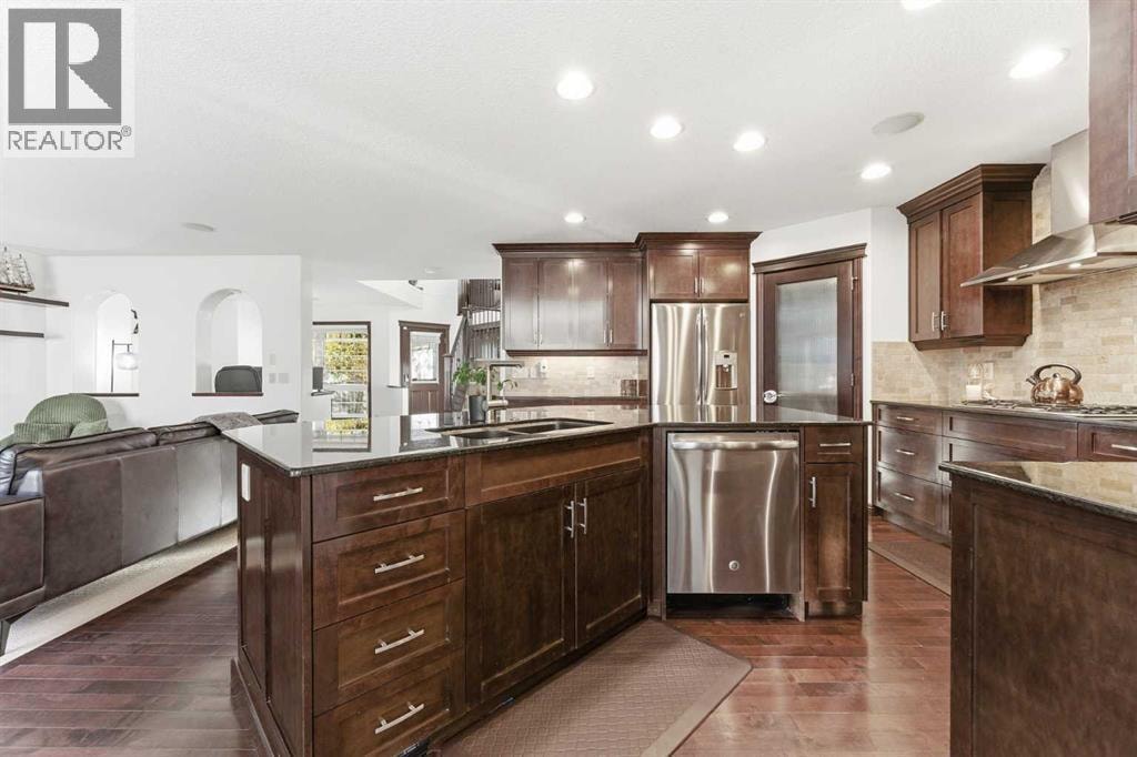 225 Panamount Road — photo 16
