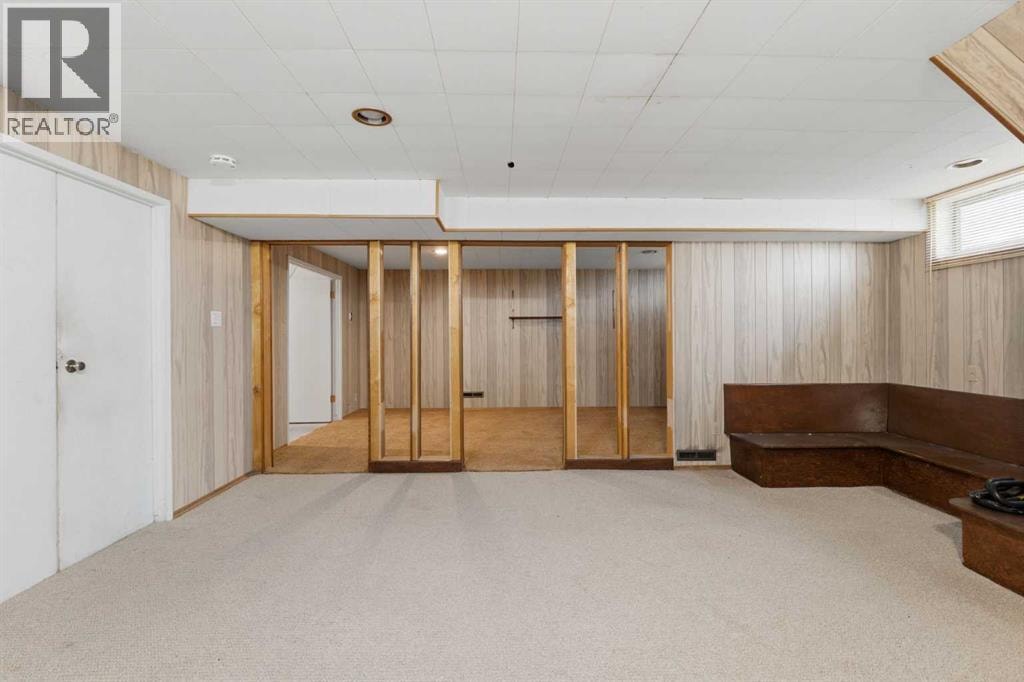 3248 Bearspaw Drive NW — photo 26