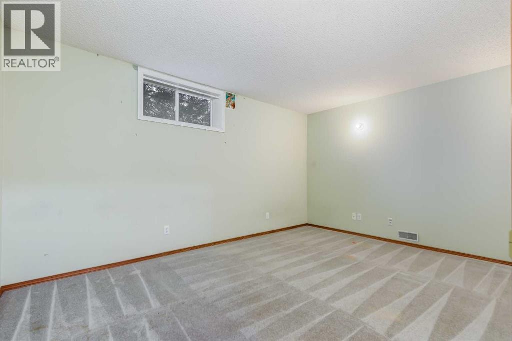 20 Douglasview Park SE — photo 29
