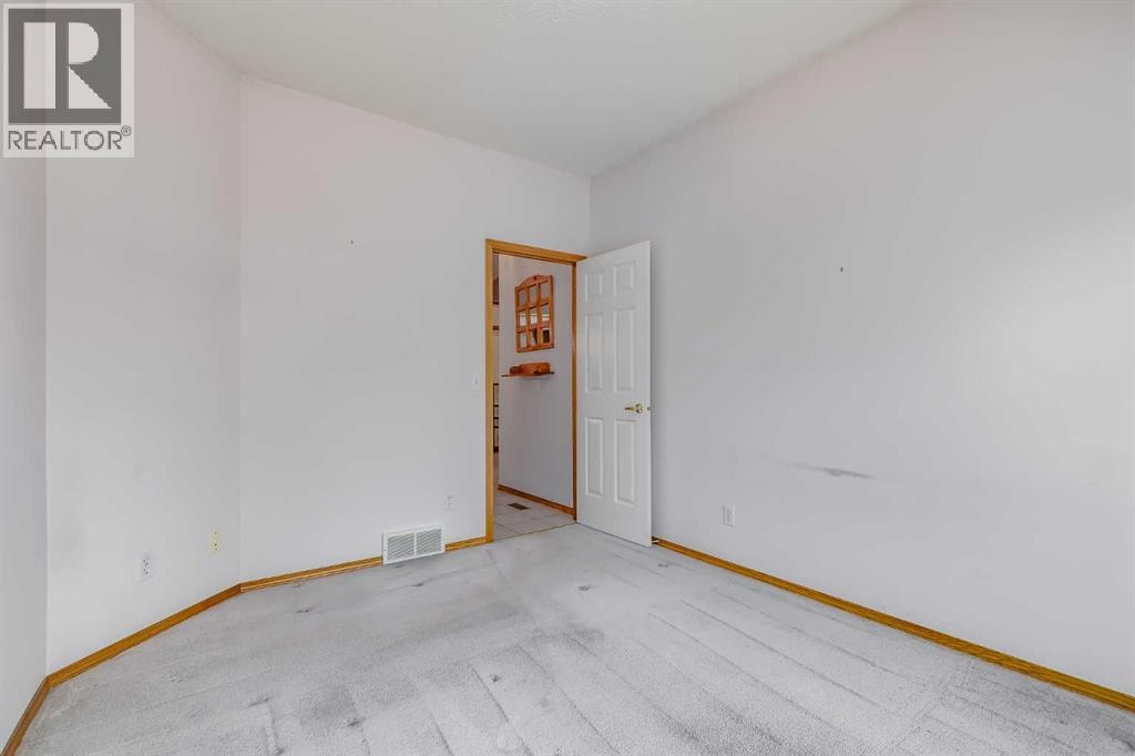 20 Douglasview Park SE — photo 16
