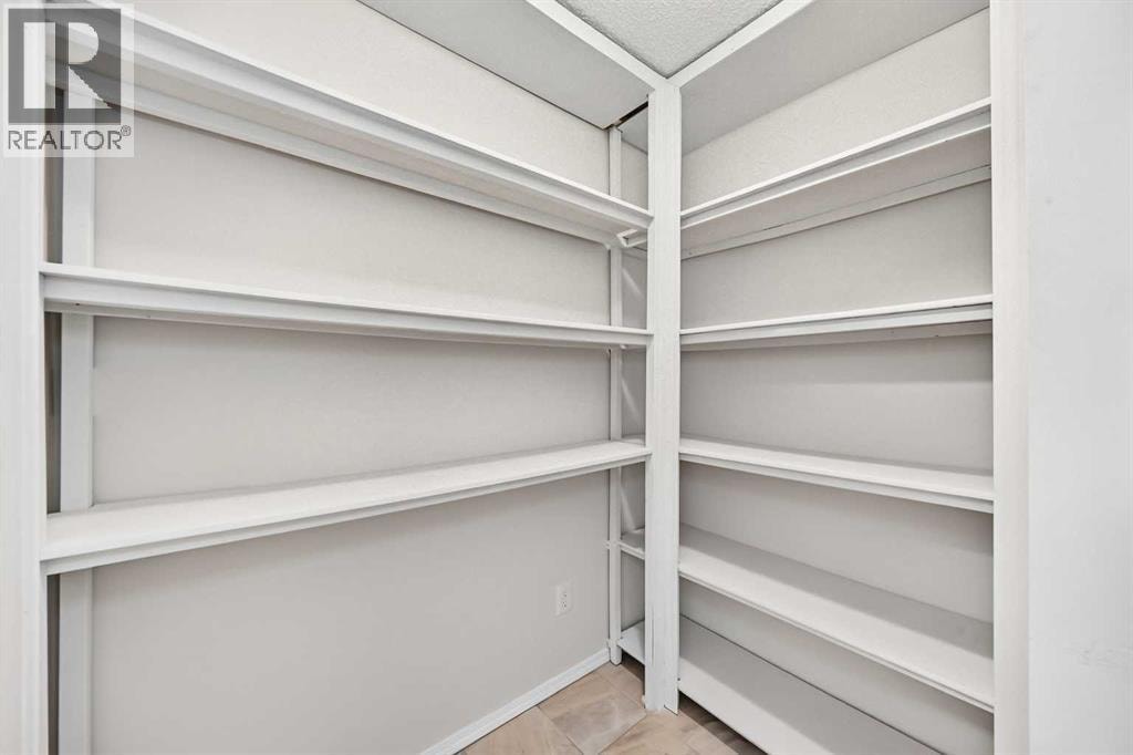 109, 5500 Somervale Court SW — photo 24