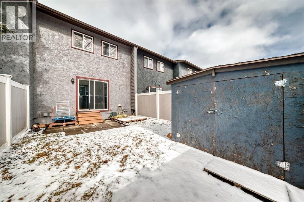 702, 9930 Bonaventure Drive SE — photo 31