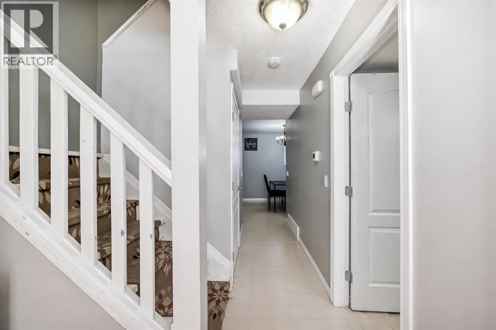 702, 9930 Bonaventure Drive SE — photo 18