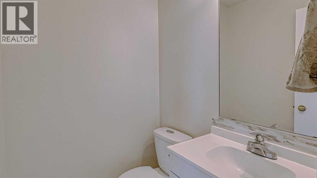 157 Harvest Gold Heights NE — photo 19