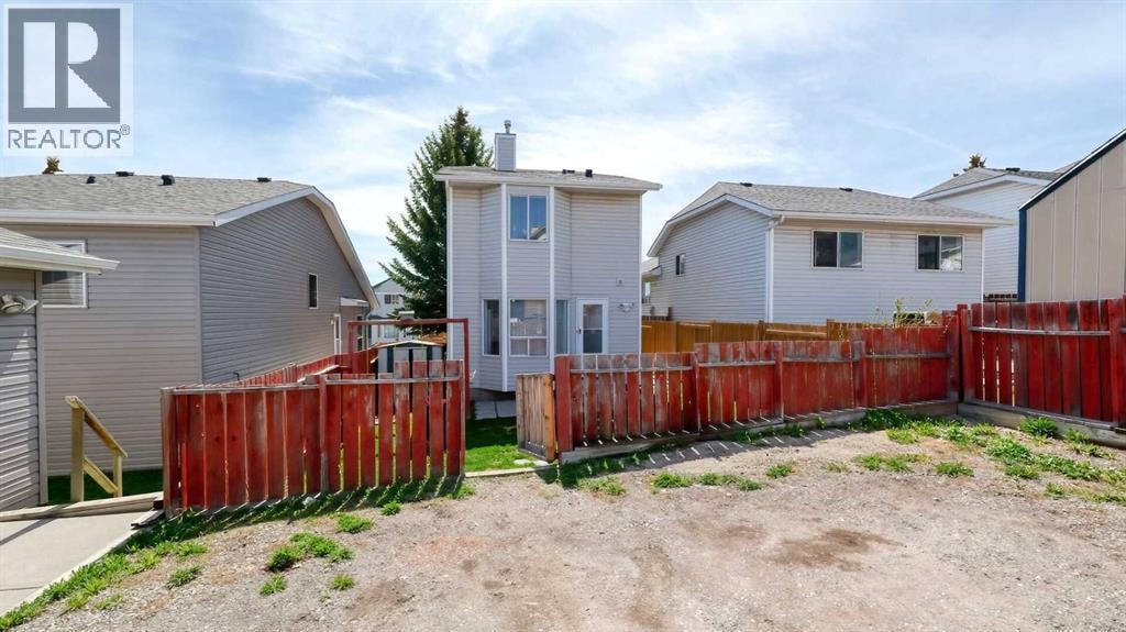 157 Harvest Gold Heights NE — photo 41