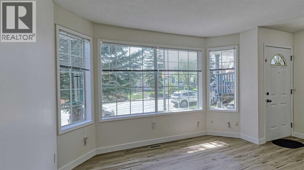 157 Harvest Gold Heights NE — photo 6