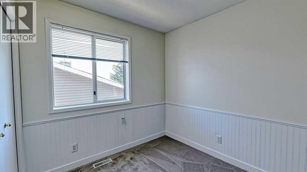 157 Harvest Gold Heights NE — photo 24