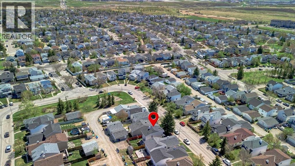 157 Harvest Gold Heights NE — photo 45