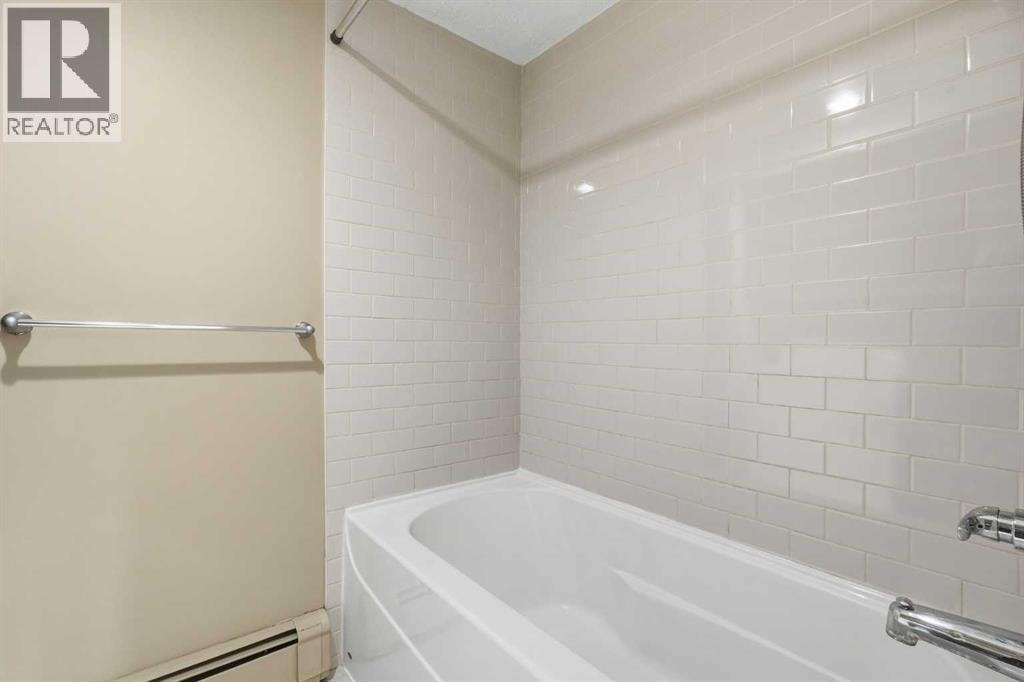 723, 6400 Coach Hill Road SW — photo 18