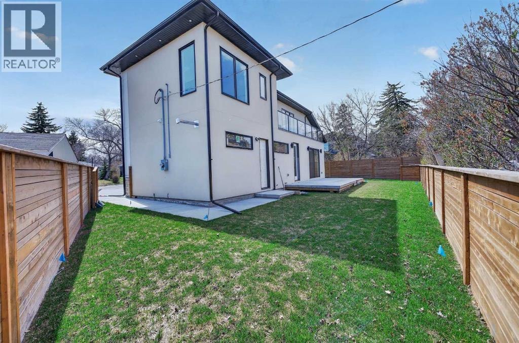 88 Woodlark Drive SW — photo 50