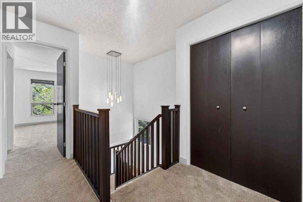 1, 185 Woodridge Drive SW — photo 31