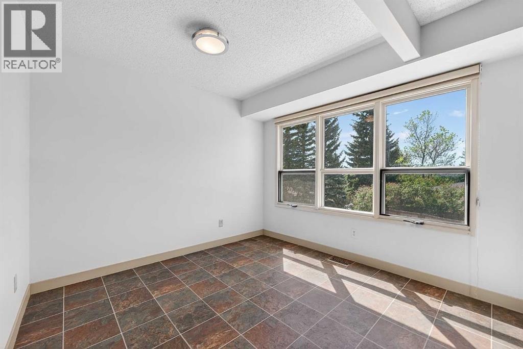 1, 185 Woodridge Drive SW — photo 16