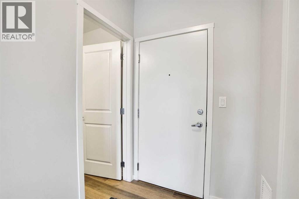 204, 100 Harvest Hills Place NE — photo 11