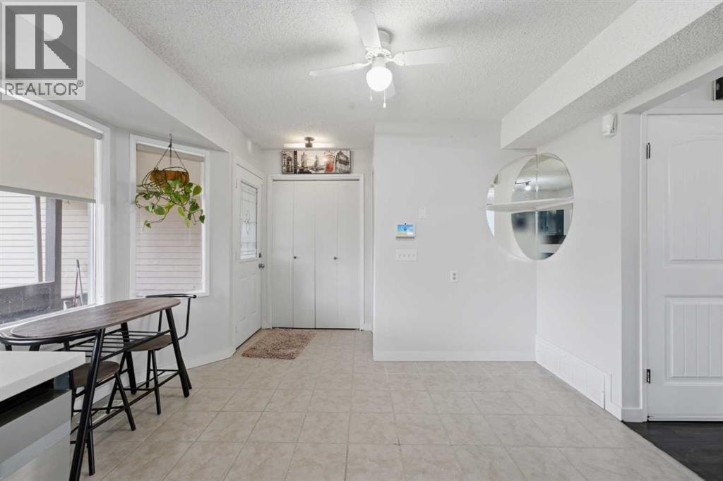17 Abberfield Crescent NE — photo 8