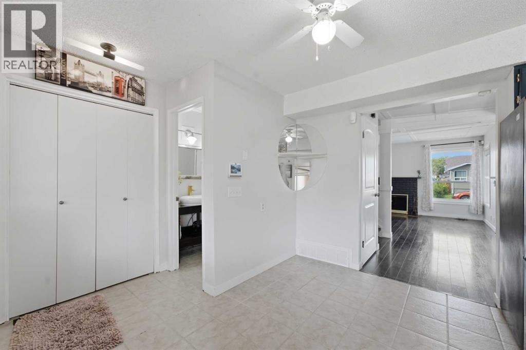 17 Abberfield Crescent NE — photo 7