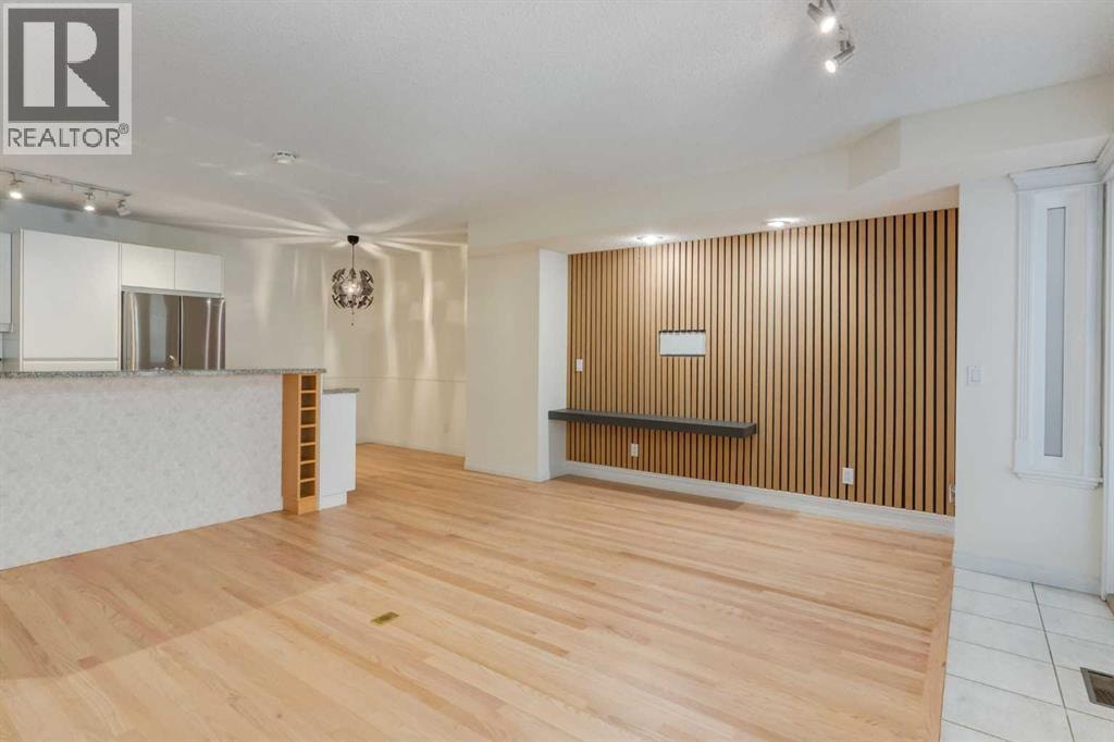 107 9 Street NW — photo 7