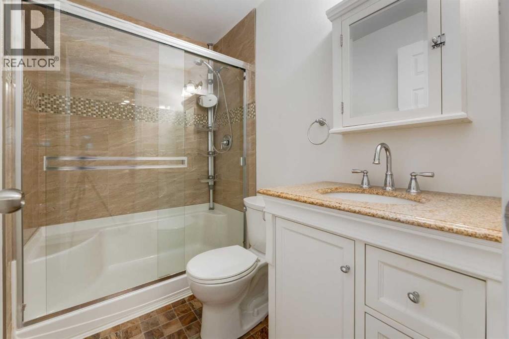 107 9 Street NW — photo 33